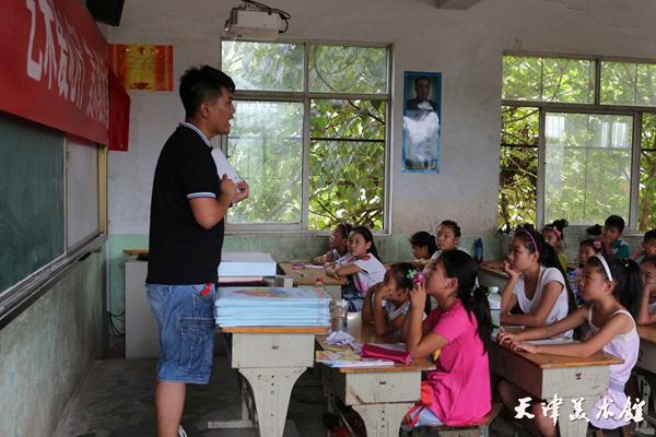 IMG_7957(1)(3).JPG IMG_7957(1)(3).JPG