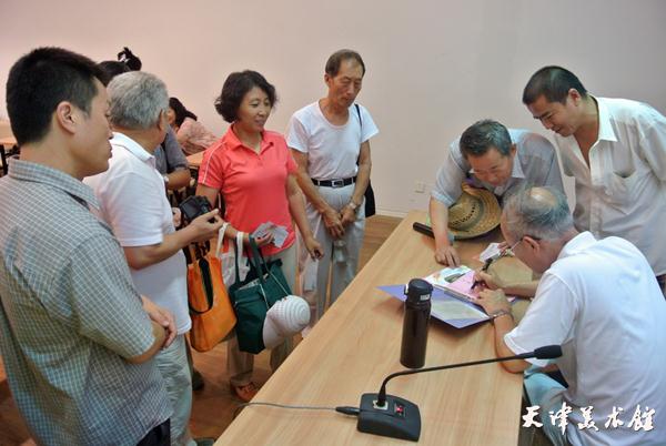 DSC_4990.jpg DSC_4990.jpg