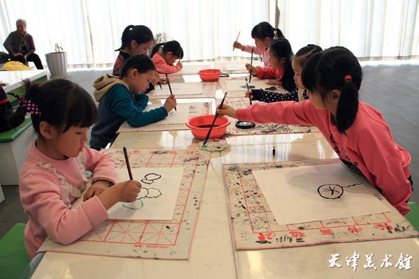 IMG_4561.JPG IMG_4561.JPG