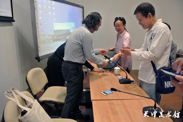 DSC_0007.JPG DSC_0007.JPG