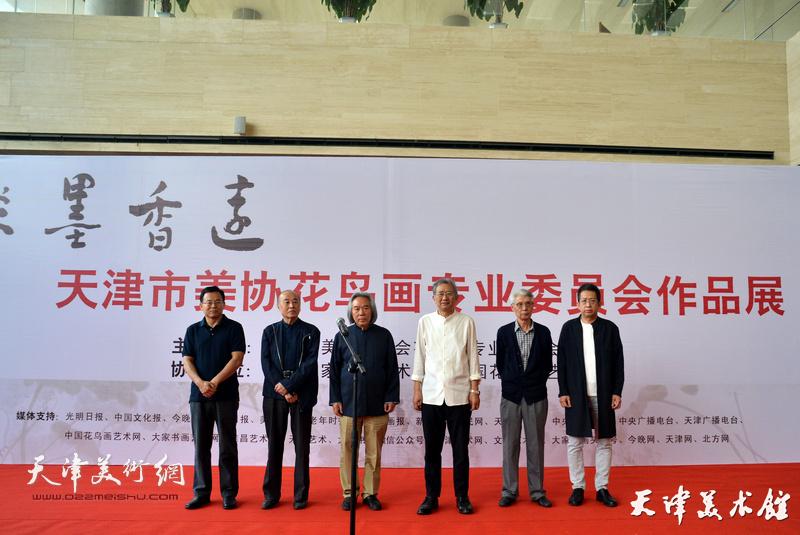 res01_attpic_brief.jpg res01_attpic_brief.jpg