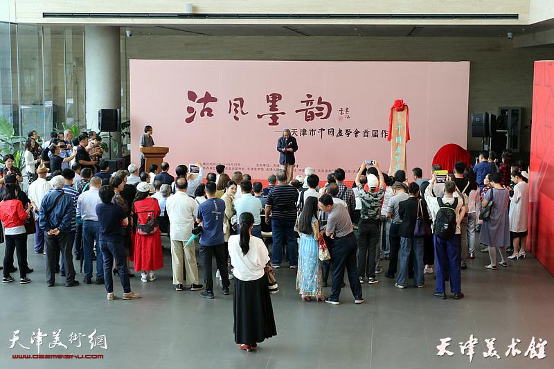 20180610235833696.jpg 20180610235833696.jpg