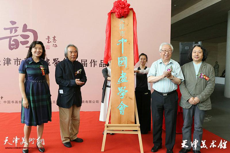 20180610235833696.jpg 20180610235833696.jpg