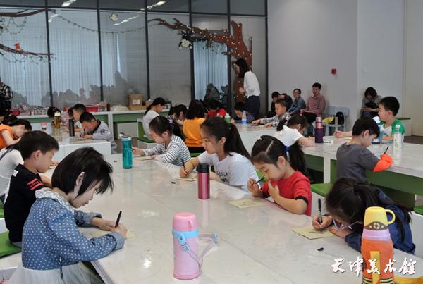 DSC_0018.JPG DSC_0018.JPG