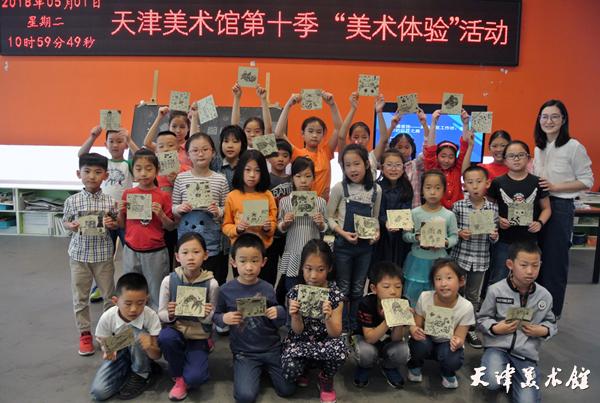 DSC_0055.JPG DSC_0055.JPG