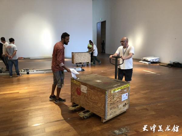 图片4.jpg 图片4.jpg