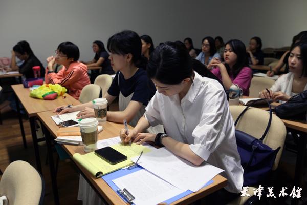 IMG_0247_meitu_4.jpg IMG_0247_meitu_4.jpg