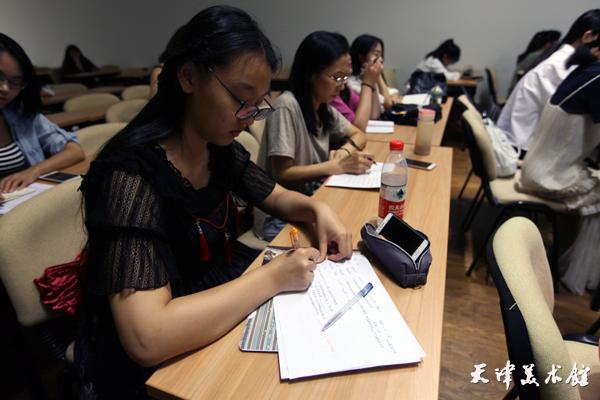 IMG_0248_meitu_5.jpg IMG_0248_meitu_5.jpg