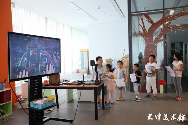 IMG_2695.jpg IMG_2695.jpg