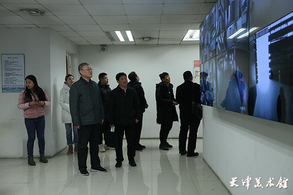 图1-600.jpg 图1-600.jpg