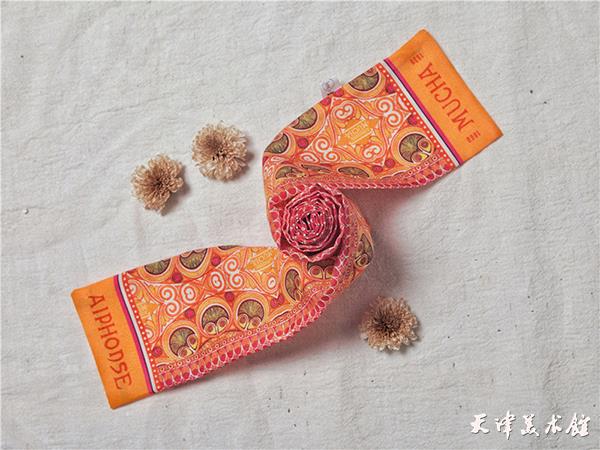 穆夏莎草飘带.jpg 穆夏莎草飘带.jpg