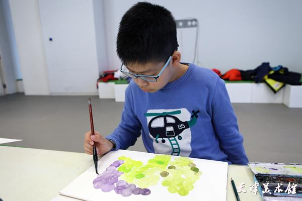 王卓平.JPG 王卓平.JPG